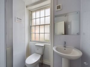 toilet - click for photo gallery